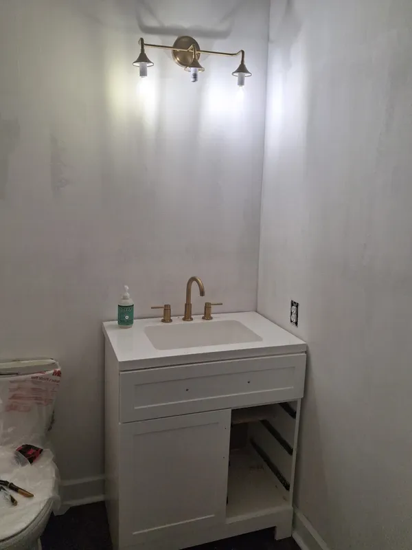 TRW Remodeling Bathrooms project photo