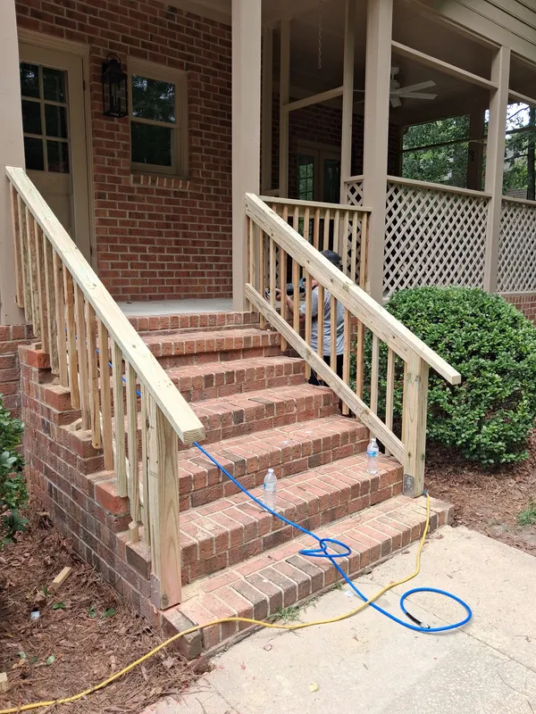 TRW Remodeling Exterior & Carpentry project photo