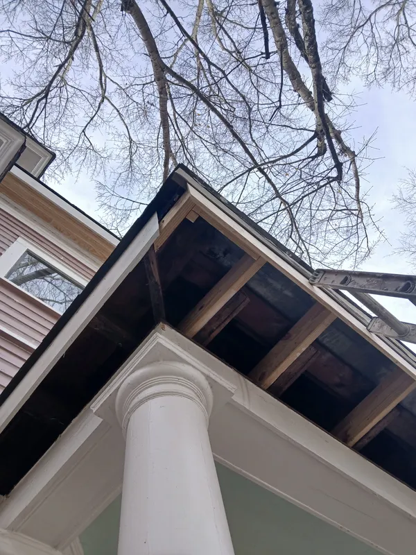 TRW Remodeling Exterior & Carpentry project photo