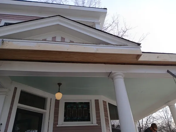 TRW Remodeling Exterior & Carpentry project photo